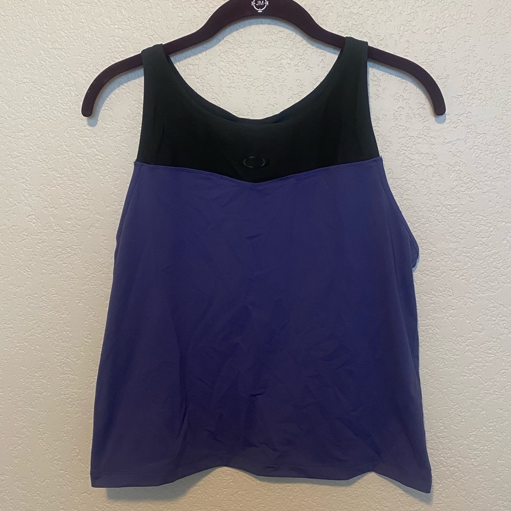 Oakley Luxe Athletic Top